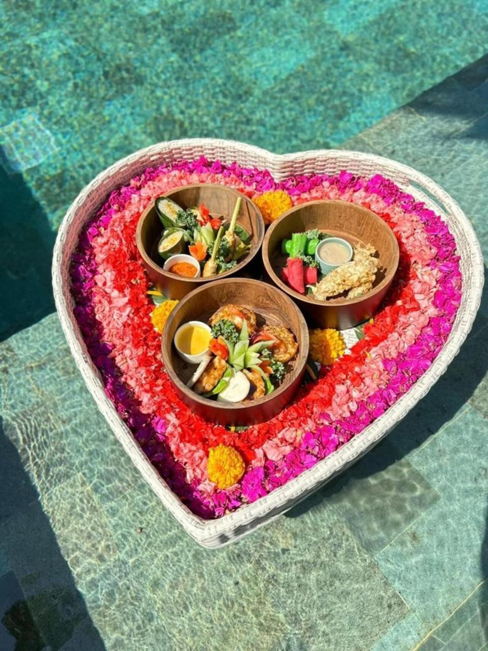 Inspira Seminyak Villa Bagian luar foto